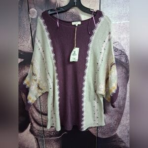 Easel Women's Sweater in Purple and Cream